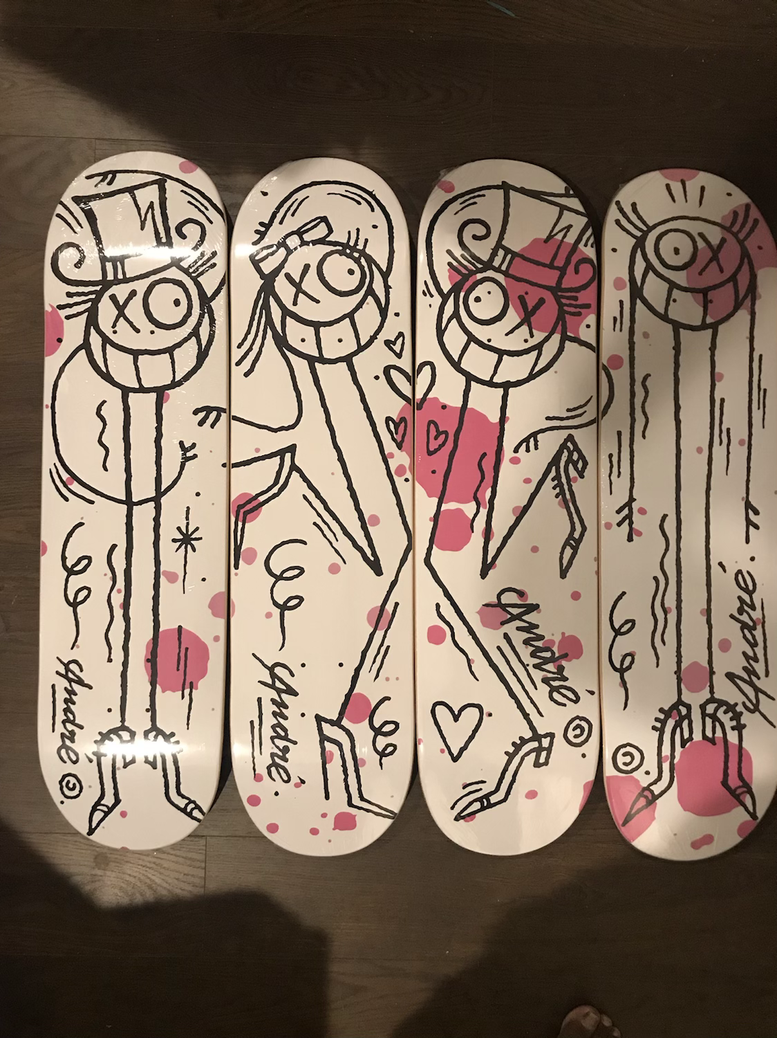 Mr Andre Menage a Trois ou Quatre Skate Deck Set image 0