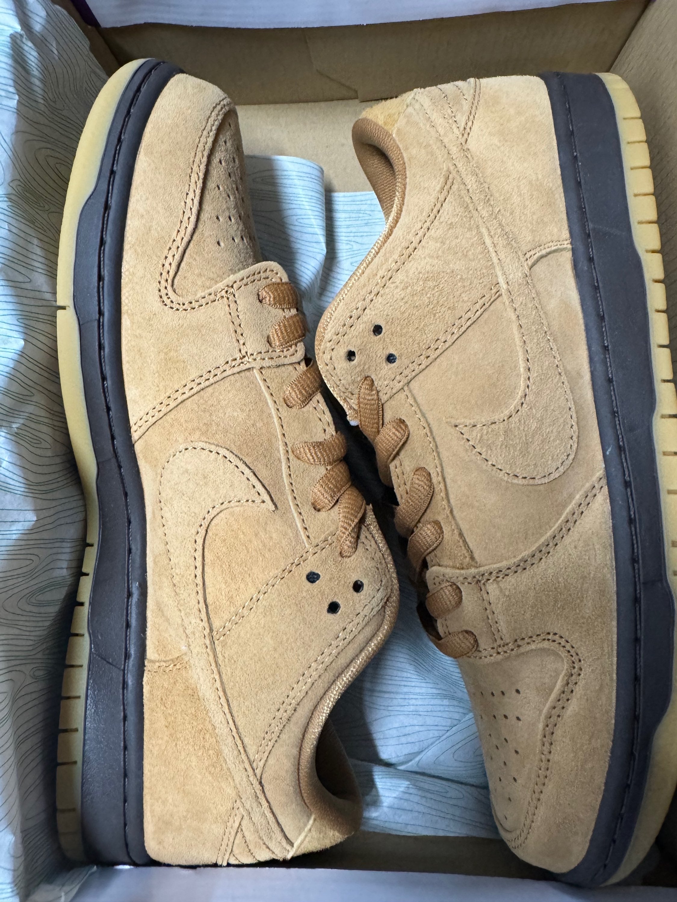 bq6817 - nike sb dunk low pro image 0