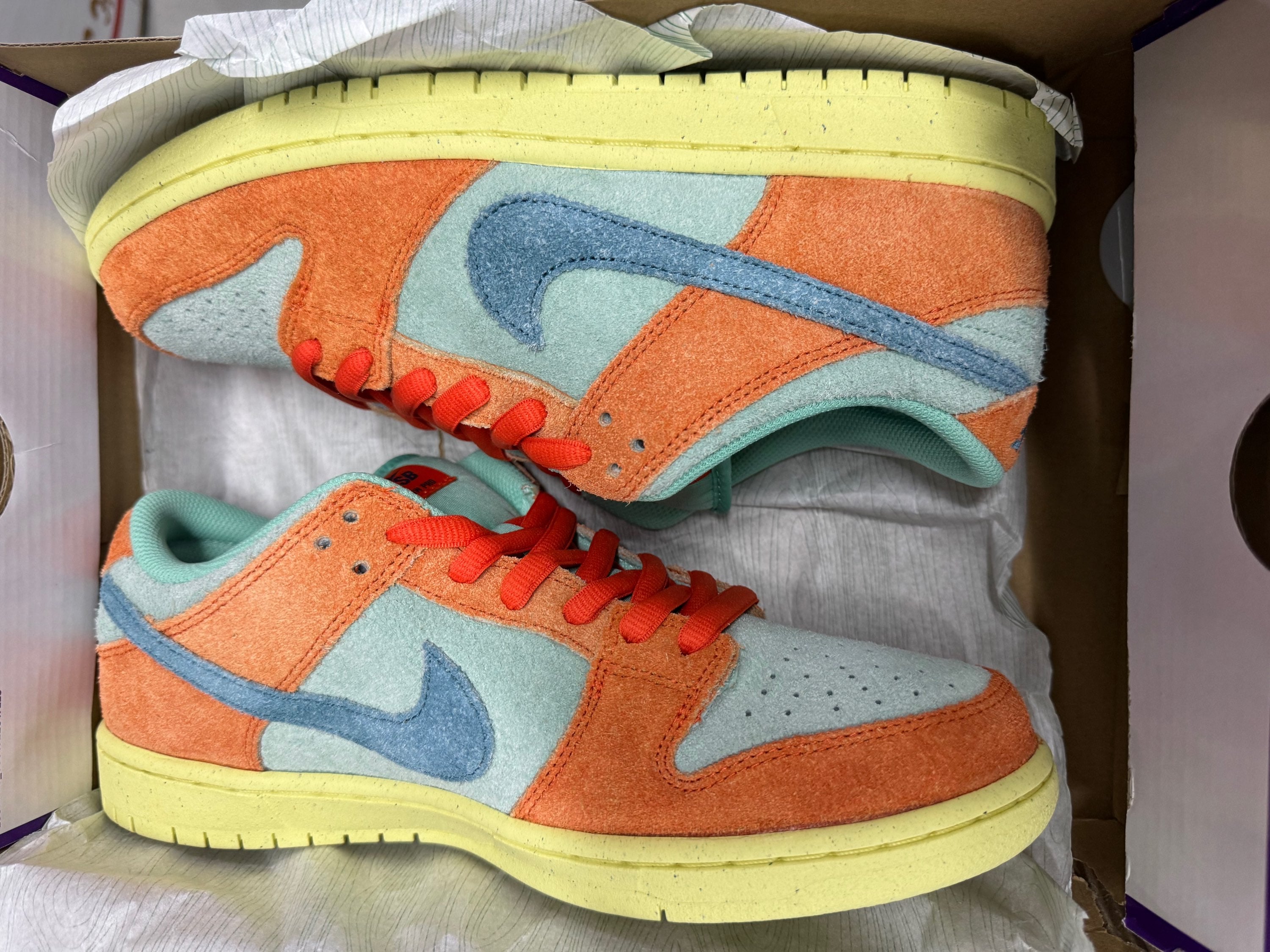 dv5429 - nike sb dunk low pro image 0